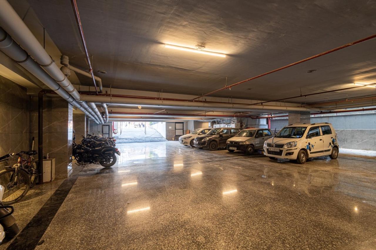 Grand Luxotica By Dls Hotels Dehradun Esterno foto