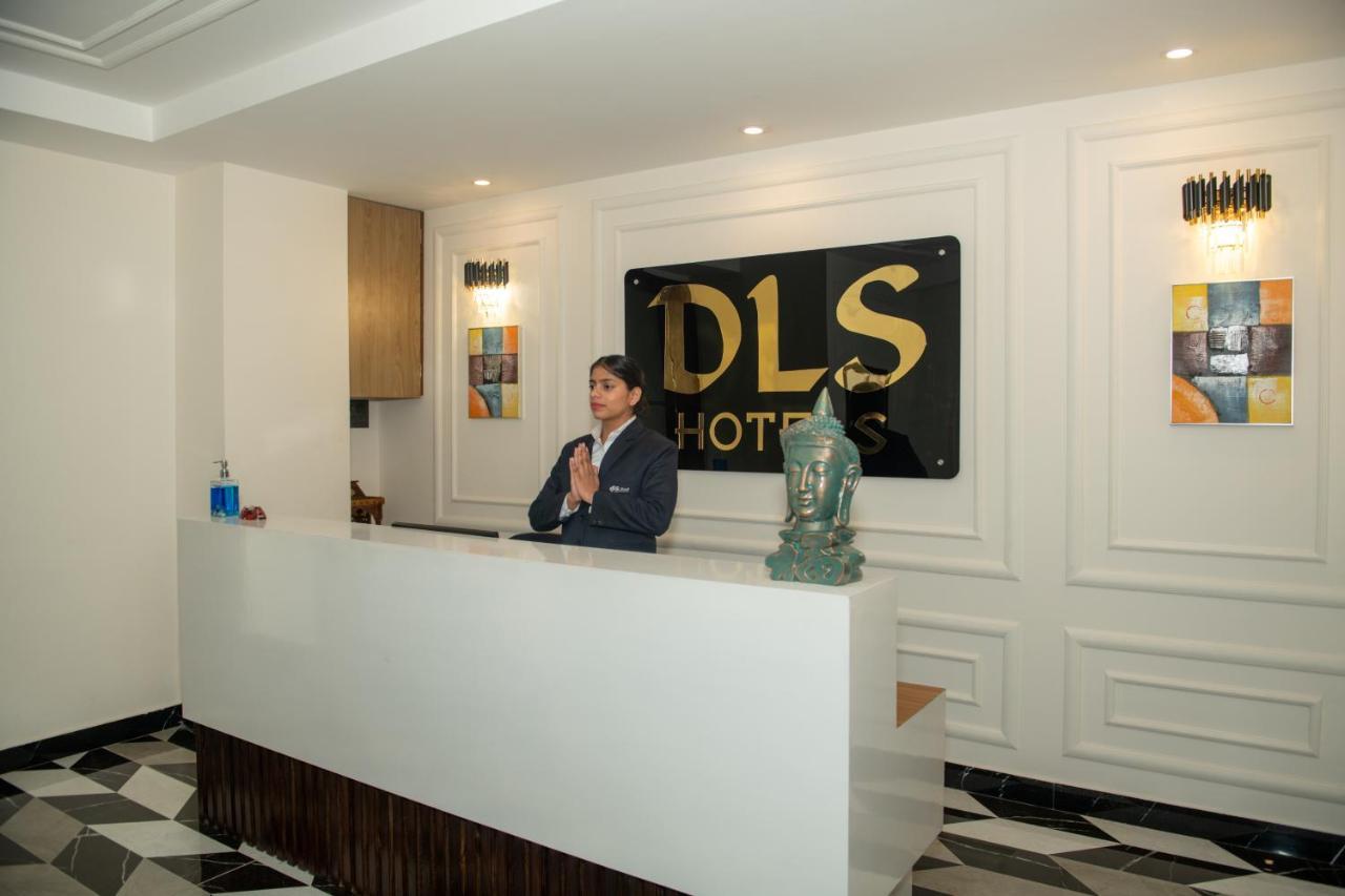 Grand Luxotica By Dls Hotels Dehradun Esterno foto