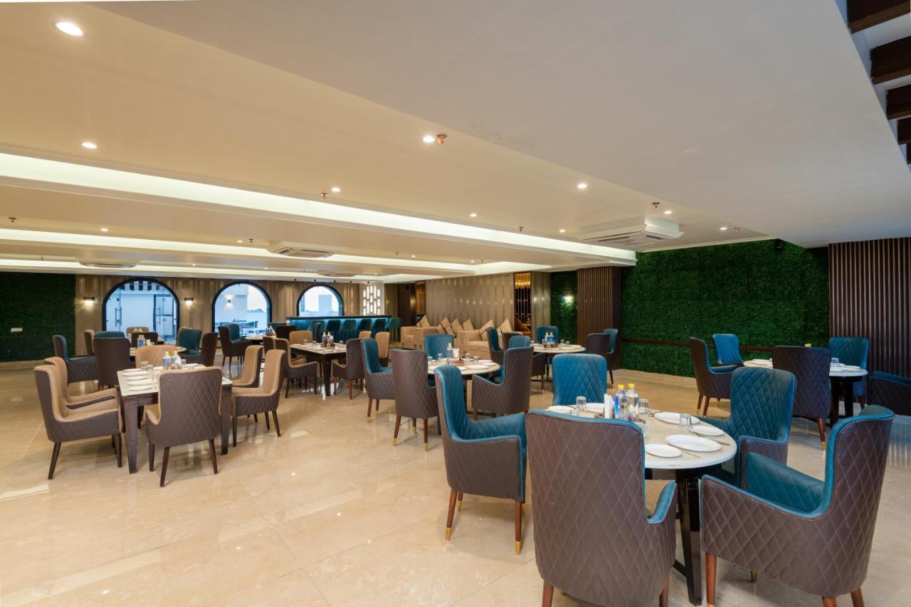 Grand Luxotica By Dls Hotels Dehradun Esterno foto