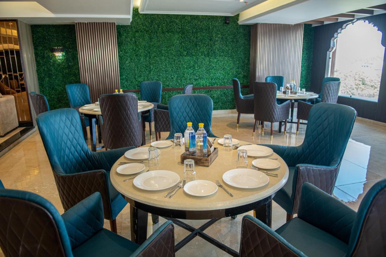 Grand Luxotica By Dls Hotels Dehradun Esterno foto
